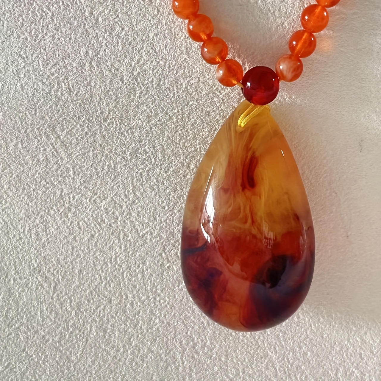 Retro Teardrop Beeswax Pendant Necklace, Stylish Gift for Couples